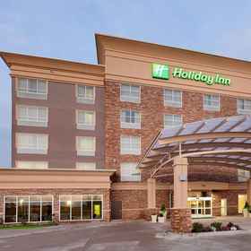 Stay with Holiday Inn hotel situated in the suburbs of Dallas.1Holiday Inn DALLAS - GARLAND by IHG, an IHG Hotel,南叉牧场飯店