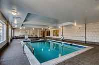 Swimming Pool Holiday Inn Express & Suites WYTHEVILLE, an IHG Hotel