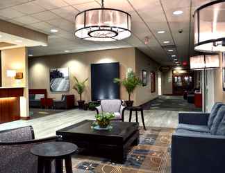 ล็อบบี้ 2 Holiday Inn WEIRTON - STEUBENVILLE AREA, an IHG Hotel