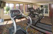 ห้องออกกำลังกาย 3 Holiday Inn Express & Suites MANCHESTER-AIRPORT, an IHG Hotel