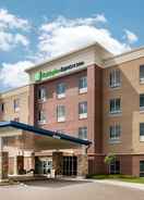 EXTERIOR_BUILDING Holiday Inn Express & Suites ST. LOUIS - CHESTERFIELD, an IHG Hotel