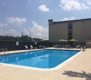 Swimming Pool 5 Holiday Inn DANBURY-BETHEL @ I-84, an IHG Hotel