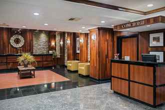Lobby 4 Crowne Plaza NEWARK AIRPORT, an IHG Hotel