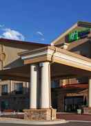 EXTERIOR_BUILDING Holiday Inn Express Hotel & Suites Longmont, an IHG Hotel