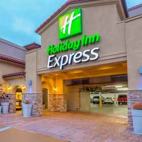 Holiday Inn Express SAN DIEGO-SEA WORLD AREA by IHG, an IHG Hotel1 , 飯店圣地亚哥国际机场 (SAN)