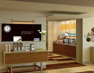 Lobby 2 Holiday Inn Express & Suites CAMARILLO, an IHG Hotel