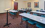 Functional Hall 2 Holiday Inn Express & Suites PORTLAND-JANTZEN BEACH, an IHG Hotel