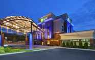 ภายนอกอาคาร 4 Holiday Inn Express & Suites GENEVA FINGER LAKES, an IHG Hotel