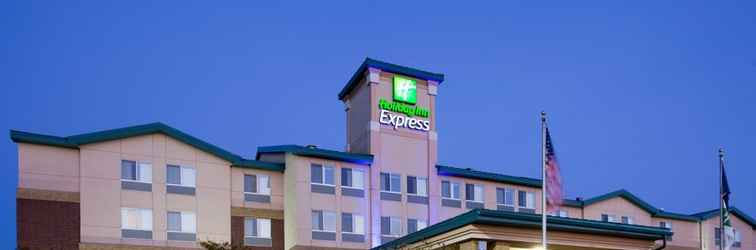 Exterior Holiday Inn Express & Suites ST. PAUL NE (VADNAIS HEIGHTS), an IHG Hotel