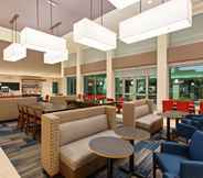 Lobby 4 Holiday Inn Express & Suites HOUSTON S - MEDICAL CTR AREA, an IHG Hotel