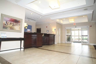 Lobby 4 Holiday Inn Express PEMBROKE, an IHG Hotel