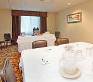 Sảnh chức năng 3 Holiday Inn Express & Suites SOUTHERN PINES-PINEHURST AREA, an IHG Hotel