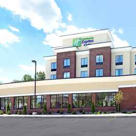 Come and stay with us while visiting our Finger Lakes Region! 1 Holiday Inn Express & Suites GENEVA FINGER LAKES, an IHG Hotel, 화이트 스프링스 와이너리 호텔