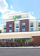 EXTERIOR_BUILDING Holiday Inn Express & Suites Geneva Finger Lakes, an IHG Hotel