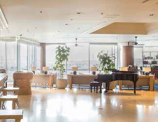 ล็อบบี้ 2 InterContinental Hotels YOKOHAMA GRAND, an IHG Hotel