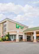 EXTERIOR_BUILDING Holiday Inn & Suites PARSIPPANY FAIRFIELD, an IHG Hotel