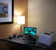 Kamar Tidur 2 Holiday Inn Express CORTLAND, an IHG Hotel