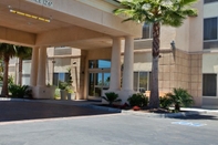 ภายนอกอาคาร Holiday Inn Express & Suites SAN DIEGO OTAY MESA, an IHG Hotel