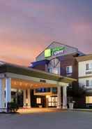 EXTERIOR_BUILDING Holiday Inn Express WARRENTON, an IHG Hotel