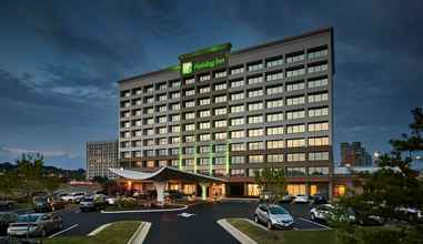 Bangunan 4 Holiday Inn ALEXANDRIA - CARLYLE, an IHG Hotel