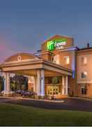 EXTERIOR_BUILDING Holiday Inn Express Hotel & Suites Red Bluff-South Redding, an IHG Hotel