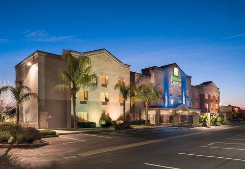 ภายนอกอาคาร Holiday Inn Express ROCKLIN - GALLERIA AREA, an IHG Hotel