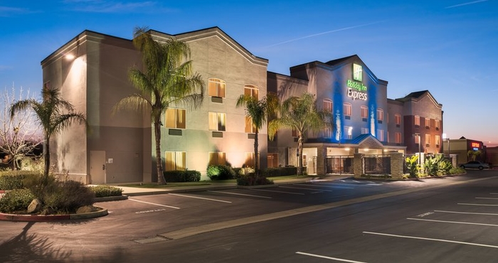 Bên ngoài Holiday Inn Express ROCKLIN - GALLERIA AREA, an IHG Hotel