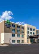 EXTERIOR_BUILDING Holiday Inn Express & Suites Reedsville - State Coll Area, an IHG Hotel