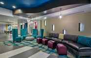 Lobby 3 Holiday Inn Express & Suites CARLISLE - HARRISBURG AREA, an IHG Hotel