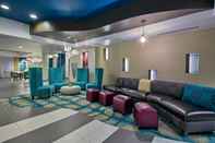 Lobby Holiday Inn Express & Suites CARLISLE - HARRISBURG AREA, an IHG Hotel