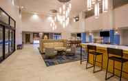 Lobi 2 Holiday Inn Express & Suites PAHRUMP, an IHG Hotel