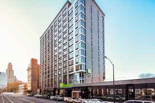 Holiday Inn BROOKLYN DOWNTOWN by IHG, an IHG Hotel, USD 266.57