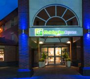 Others 4 Holiday Inn Express WARWICK - STRATFORD-UPON-AVON, an IHG Hotel