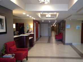 Lobby 4 Holiday Inn Express & Suites LANTANA, an IHG Hotel
