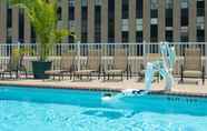 Swimming Pool 6 Holiday Inn & Suites CHICAGO-DOWNTOWN, an IHG Hotel