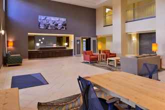 Lobby 4 Holiday Inn Express & Suites PAGE - LAKE POWELL AREA, an IHG Hotel