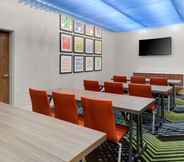 Functional Hall 7 Holiday Inn Express & Suites KING GEORGE - DAHLGREN, an IHG Hotel