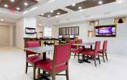 Restoran 3 Holiday Inn Express & Suites HOOD RIVER, an IHG Hotel