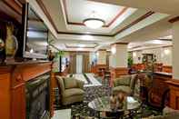 Lobby Holiday Inn Express & Suites ADA, an IHG Hotel