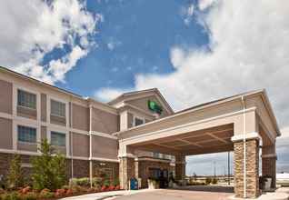 Exterior 4 Holiday Inn Express & Suites ADA, an IHG Hotel