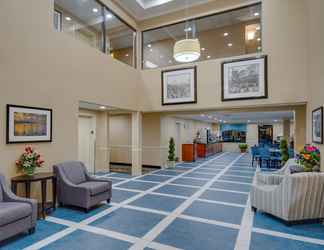 Lobby 2 Holiday Inn Express POCOMOKE CITY, an IHG Hotel