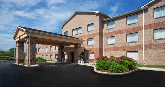 Bangunan Holiday Inn Express POCOMOKE CITY, an IHG Hotel