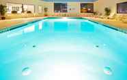 Swimming Pool 5 Holiday Inn Express POCOMOKE CITY, an IHG Hotel