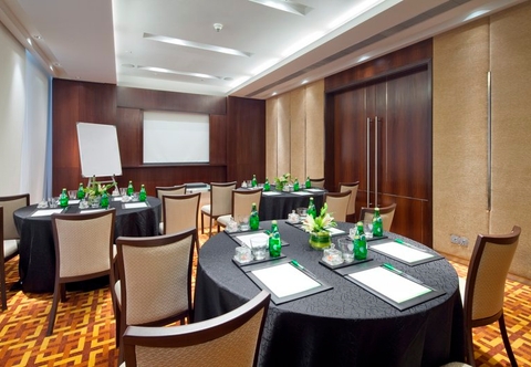 Functional Hall Holiday Inn MUMBAI INTERNATIONAL AIRPORT, an IHG Hotel