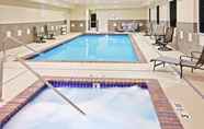 Swimming Pool 5 Holiday Inn Express & Suites CHEHALIS-CENTRALIA, an IHG Hotel