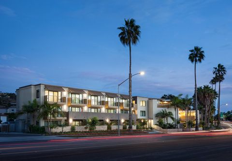 Exterior Holiday Inn Express & Suites LA JOLLA – WINDANSEA BEACH by IHG, an IHG Hotel