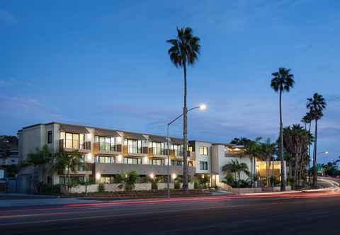 Exterior Holiday Inn Express & Suites LA JOLLA – WINDANSEA BEACH, an IHG Hotel