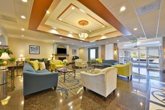 大堂 4 Holiday Inn Express & Suites TACOMA SOUTH - LAKEWOOD by IHG, an IHG Hotel