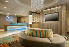 로비 4 Holiday Inn Express & Suites DFW AIRPORT - GRAPEVINE by IHG, an IHG Hotel