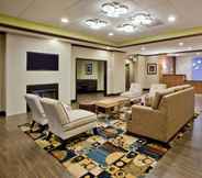 Sảnh chờ 7 Holiday Inn Express & Suites BUFORD NE - LAKE LANIER, an IHG Hotel